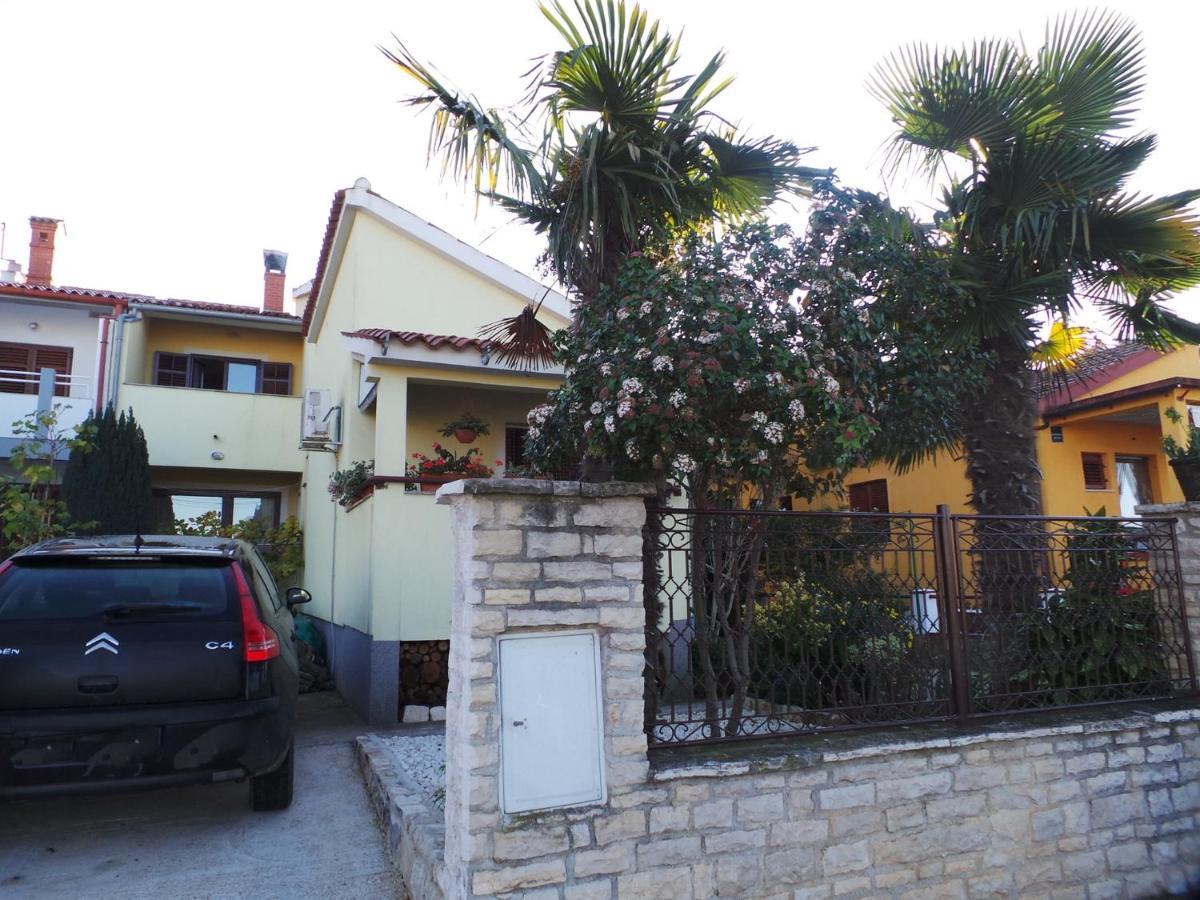 Apartman Luka Фажана Екстер'єр фото