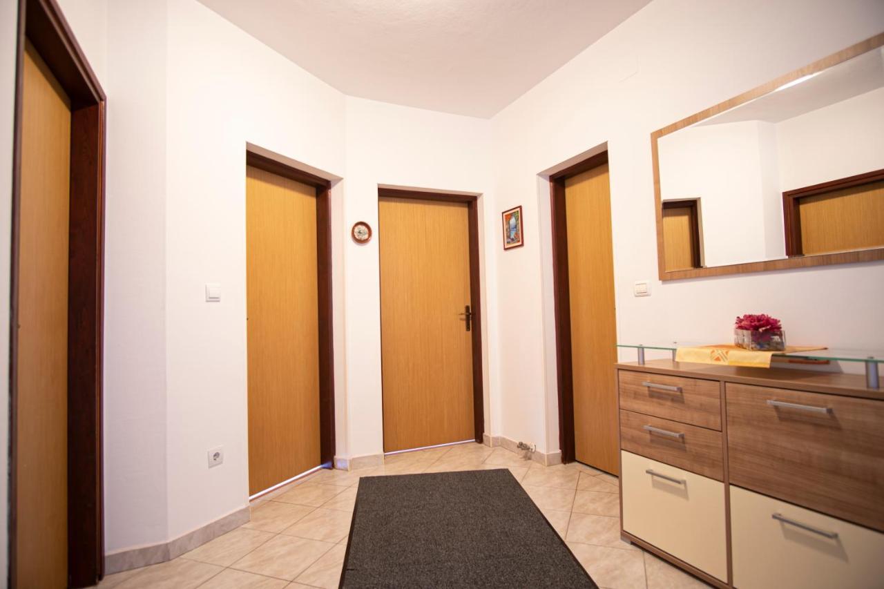 Apartman Luka Фажана Екстер'єр фото